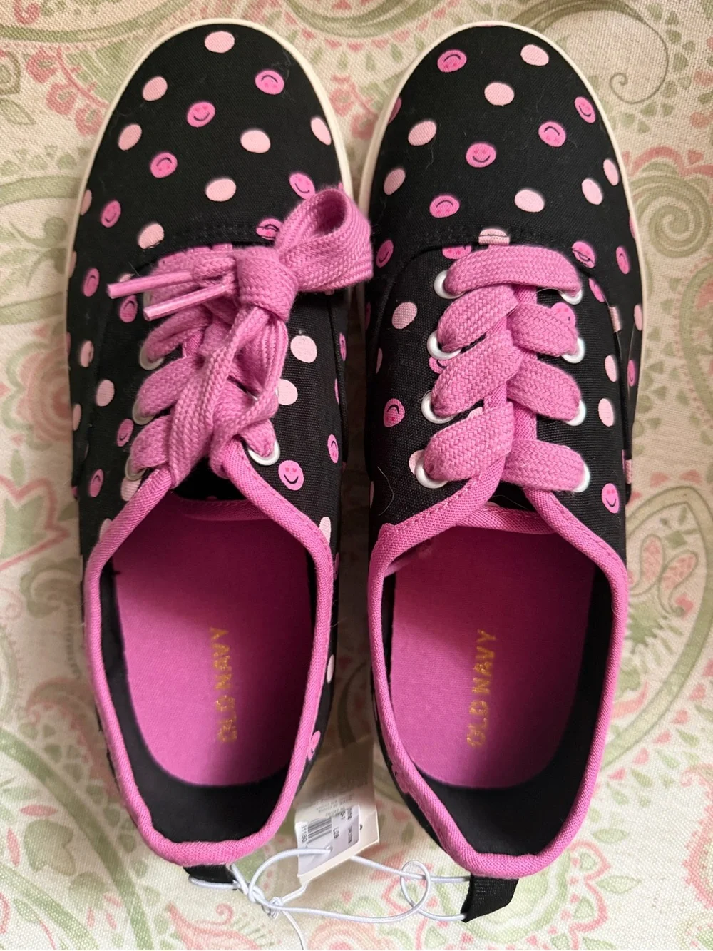 Old Navy Girls Smiley Face and Polka Dot Canvas Lace-Up Sneakers Size 5 NEW